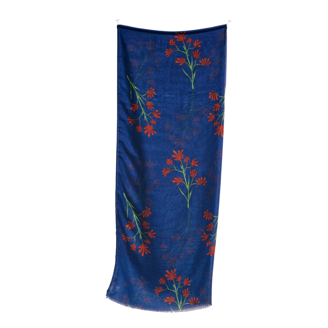 Taylor Hill Scarf Kangaroo Paws Gift Enveloped 7 Taylor Hill Scarf Kangaroo Paws Gift Enveloped - Image 5