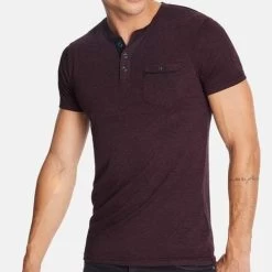 Connor Halley Tee Henly Mens